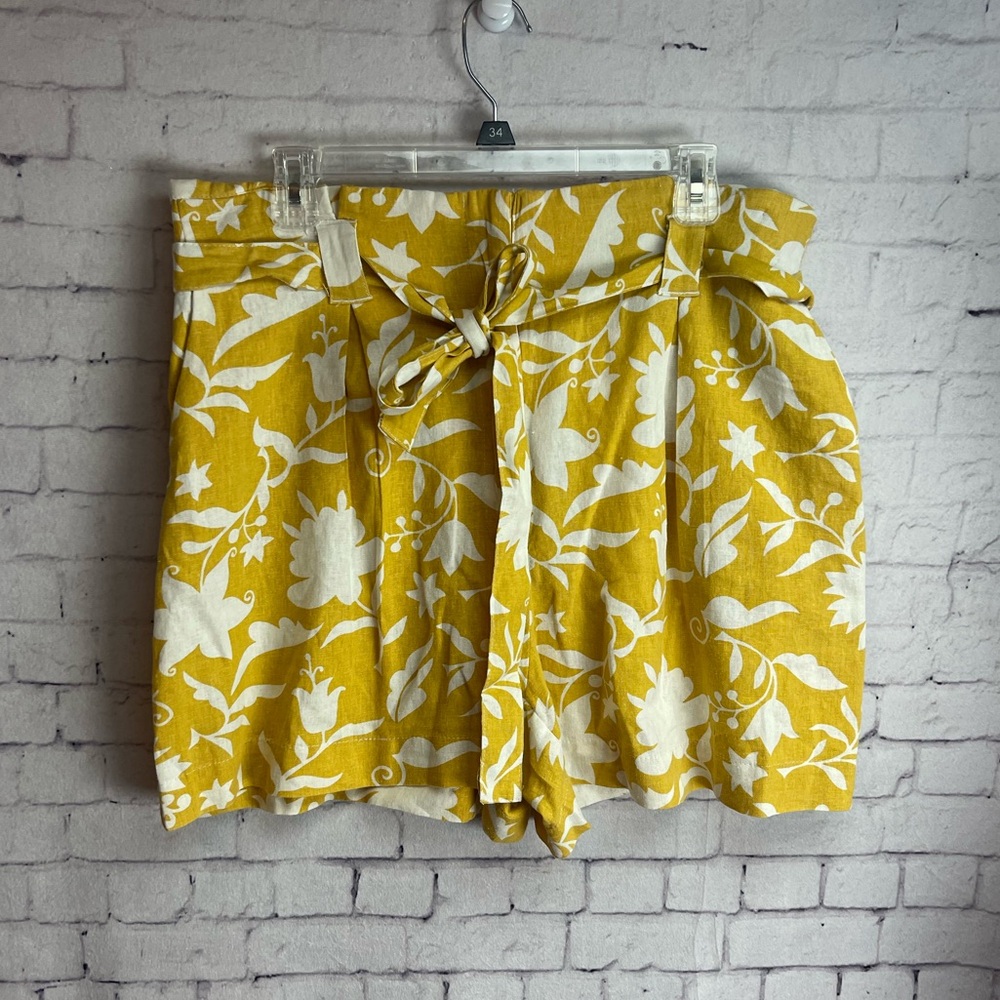 Rachel Zoe yellow and white floral print linen blend trouser shorts size 12